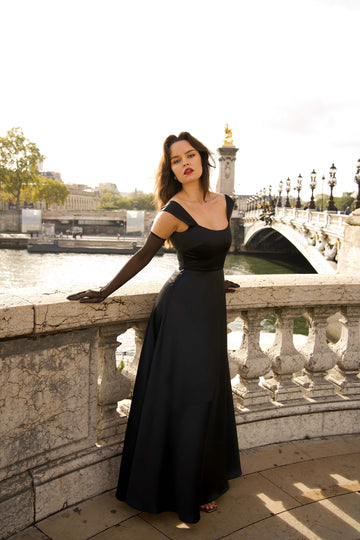 Carla - Elegant Evening Dress