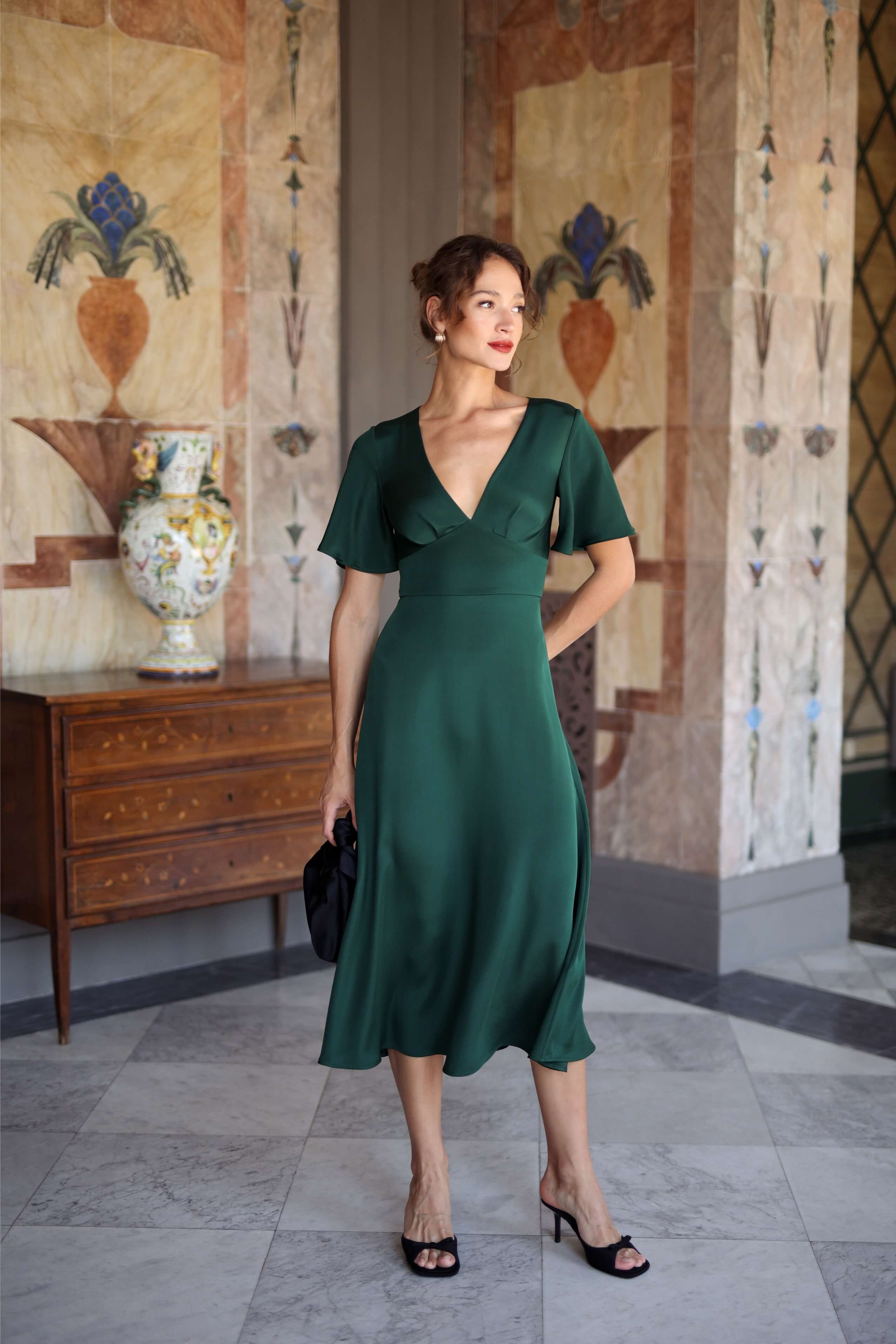 Gala Coralie Evening Dress V-Neck Long Silk Gown Plunging Flutter Sleeves Tailored Waist Fluid Skirt Elegant Petite Sized Fit Gala Coralie Evening Dress V-Neck Long Silk Gown Plunging Flutter Sleeves Tailored Waist Fluid Skirt Elegant Petite Sized Fit
