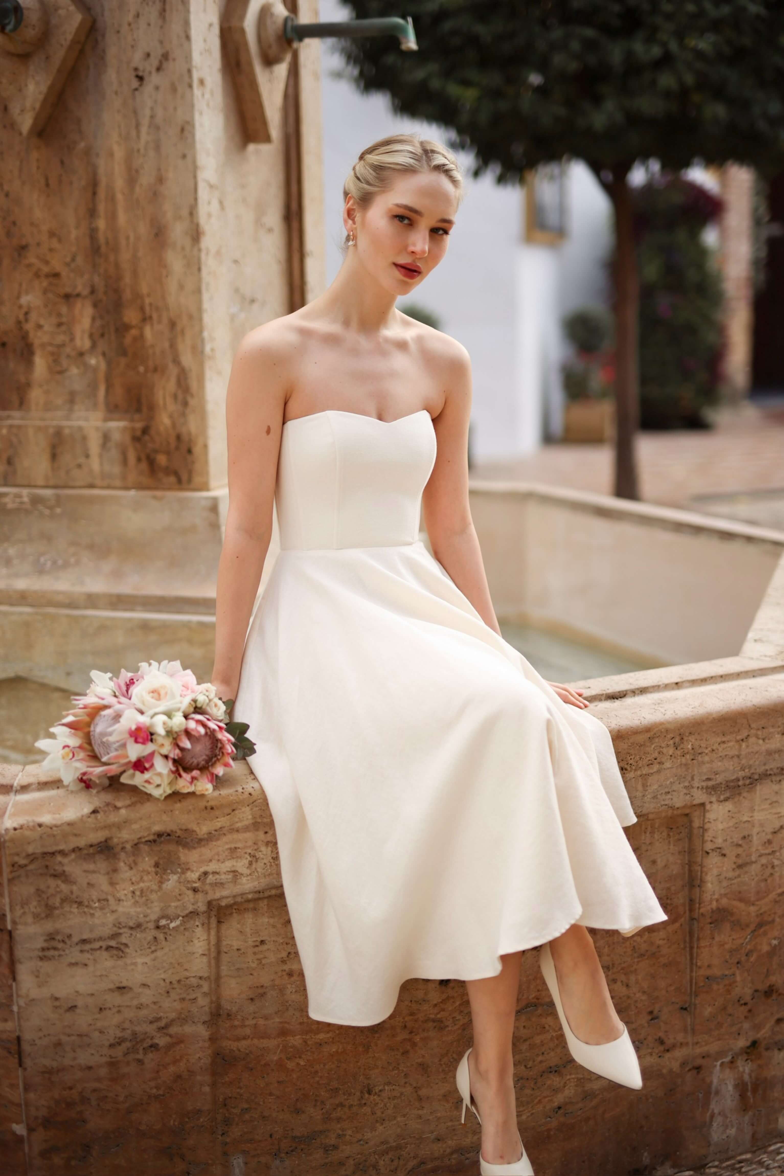 knee length dresses for ladies Off-White A-line Midi Wedding Dress knee length dresses for ladies Off-White A-line Midi Wedding Dress
